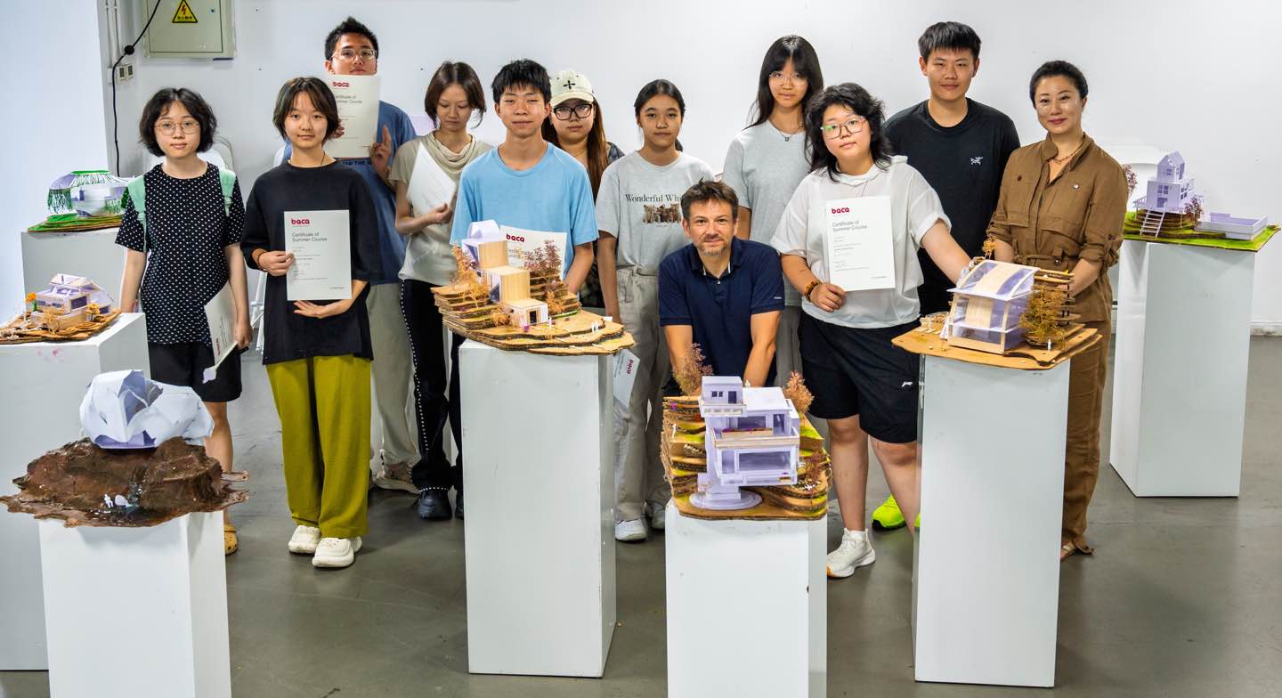 伦敦艺术大学预科展览现场